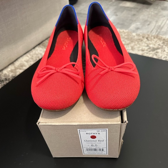 RARE ROTHYS Glamour Red Bow Ballet Flats In Box Womens Size 8-8.5 Rothy’s Shoes - Picture 11 of 16